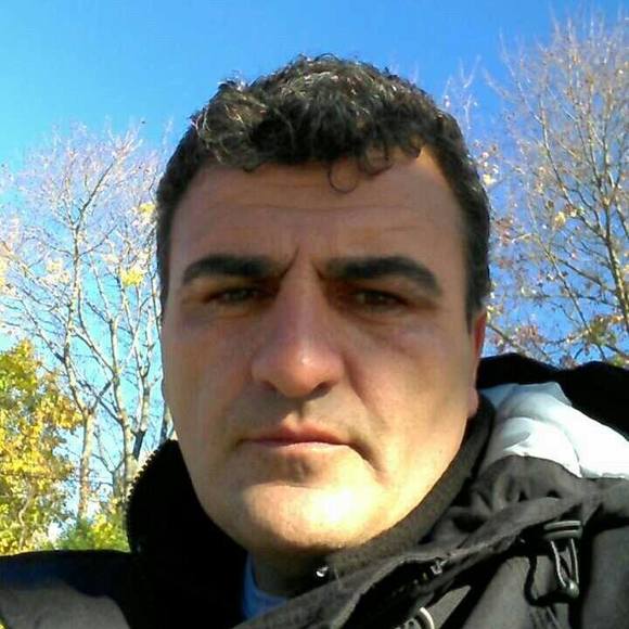 Poshmark profile picture for @yavuz